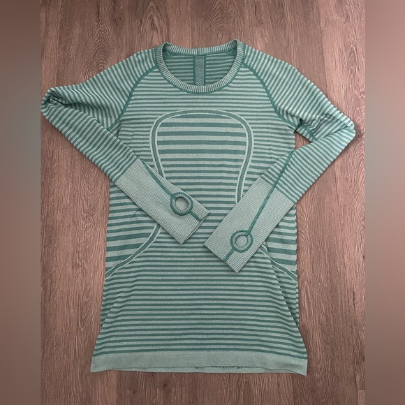 Lululemon Swiftly Tech Long Sleeve - Picture 2 of 8
